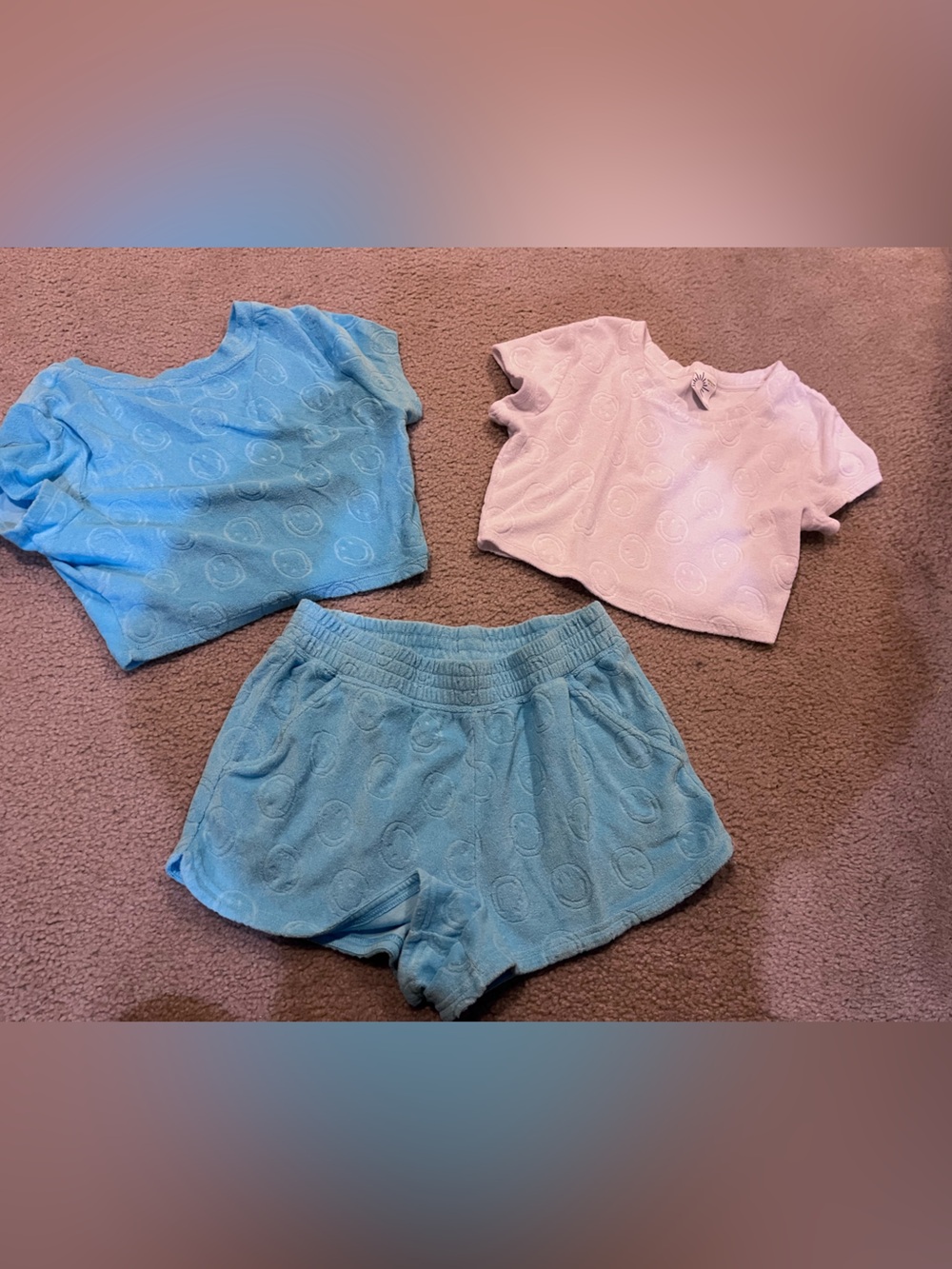 Aerie women’s small Smiley Terry Cloth Crop Top and Shorts Set loungewear